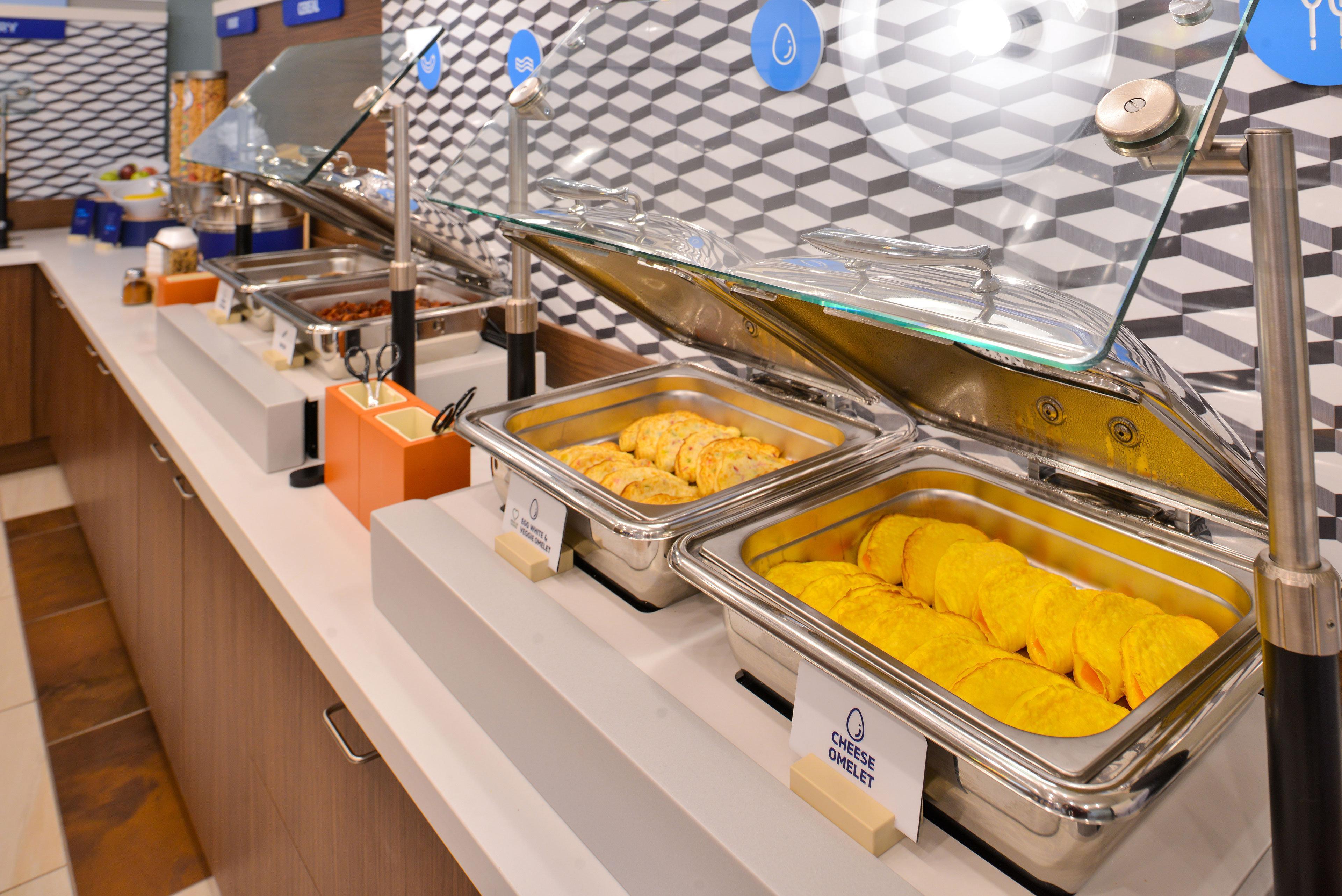 Holiday Inn Express Hotel & Suites Cadillac By Ihg Dış mekan fotoğraf