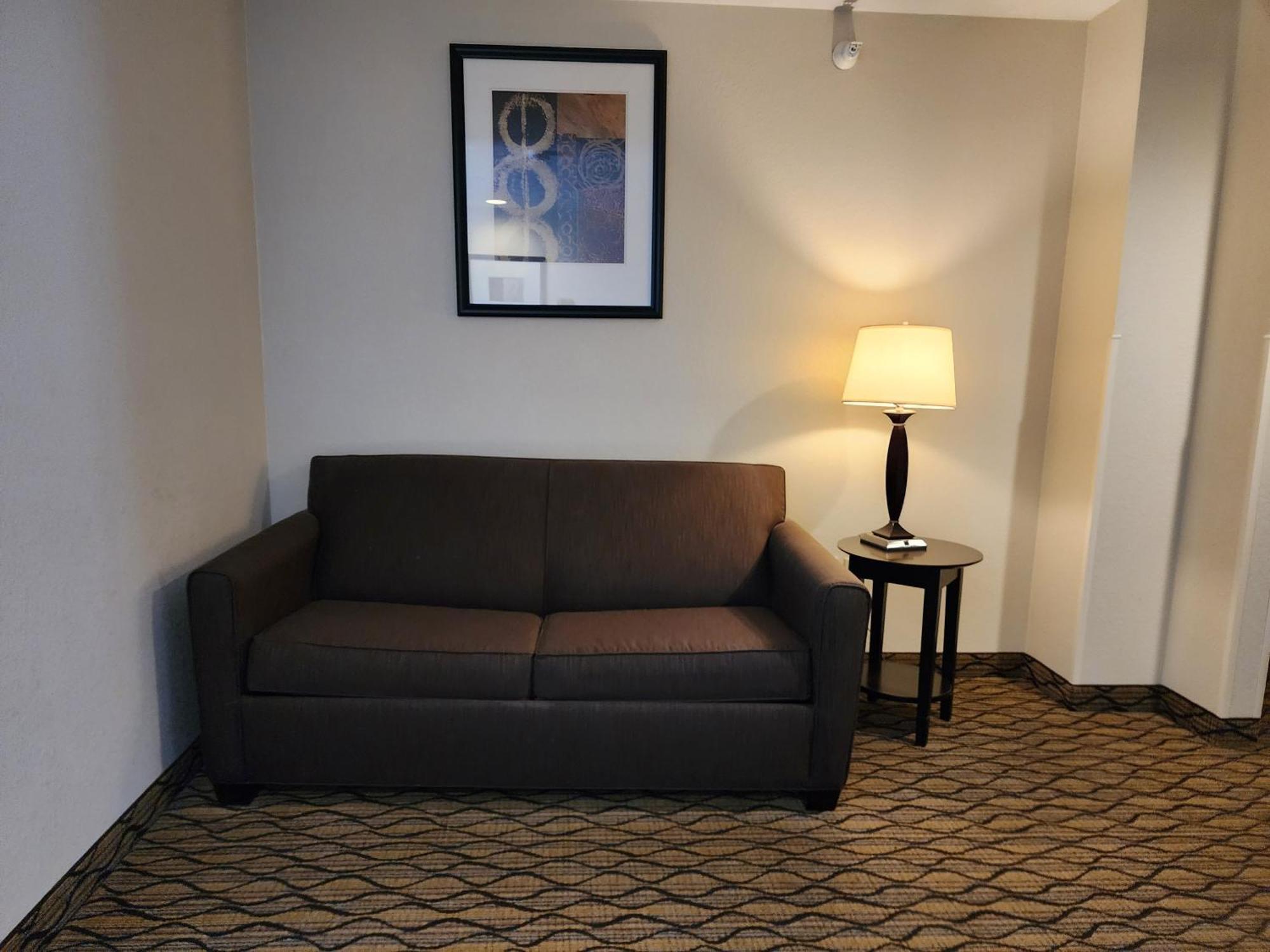 Holiday Inn Express Hotel & Suites Cadillac By Ihg Dış mekan fotoğraf